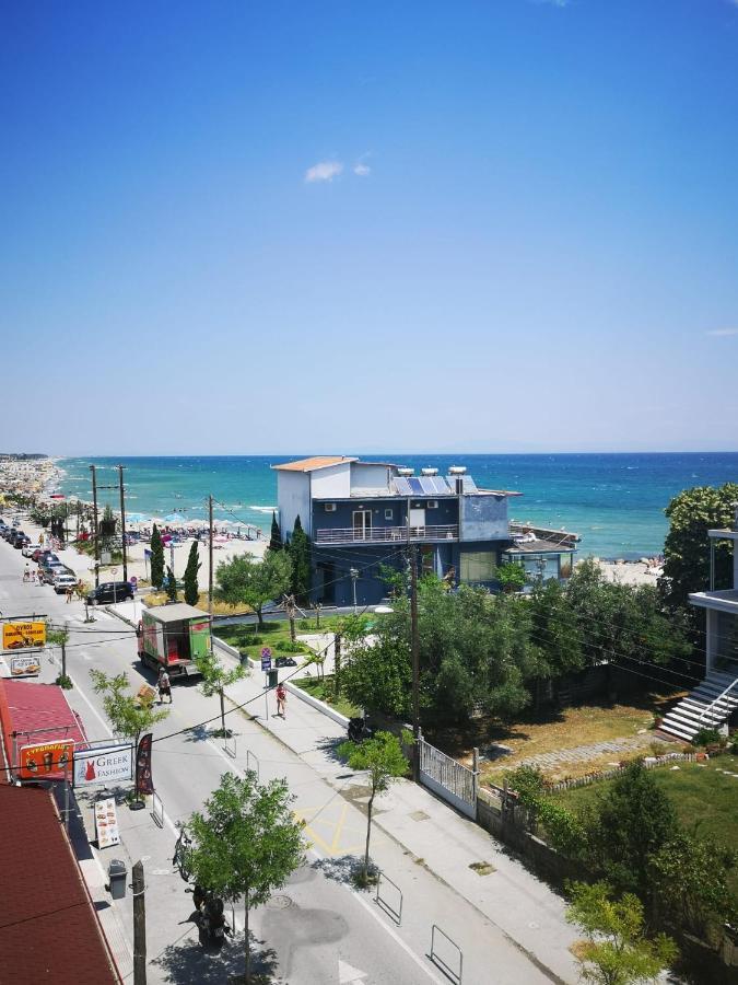 ホテル Pieria Mare Paralía エクステリア 写真